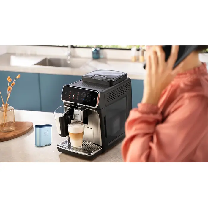 philips-ep3347-90-fully-automatic-coffee-machine-series-3300-bundle-3